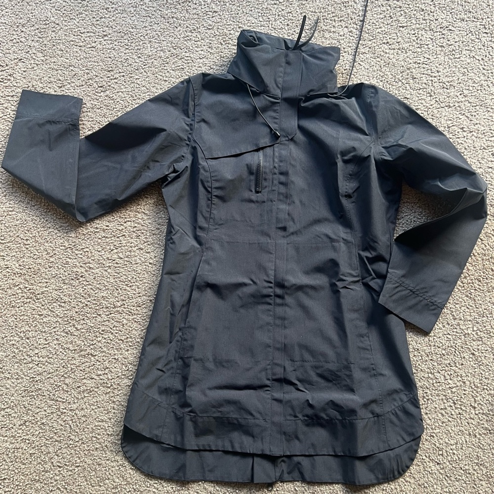 Mondetta Rainjacket